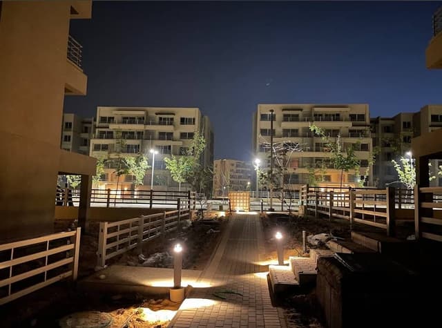 كابيتال جاردنز – Capital Gardens